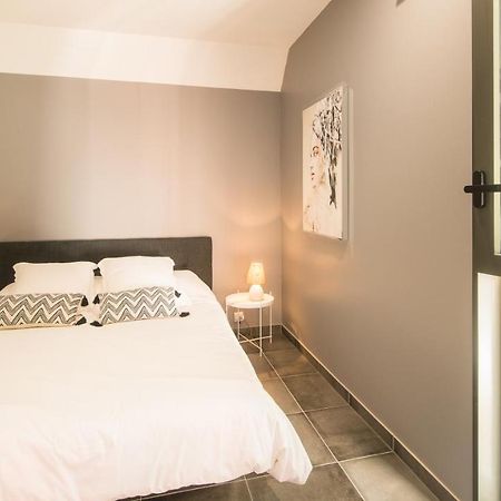 Appartement Le Coin Cosy avec Balcon Terrasse et parking privé à Sarlat Extérieur photo